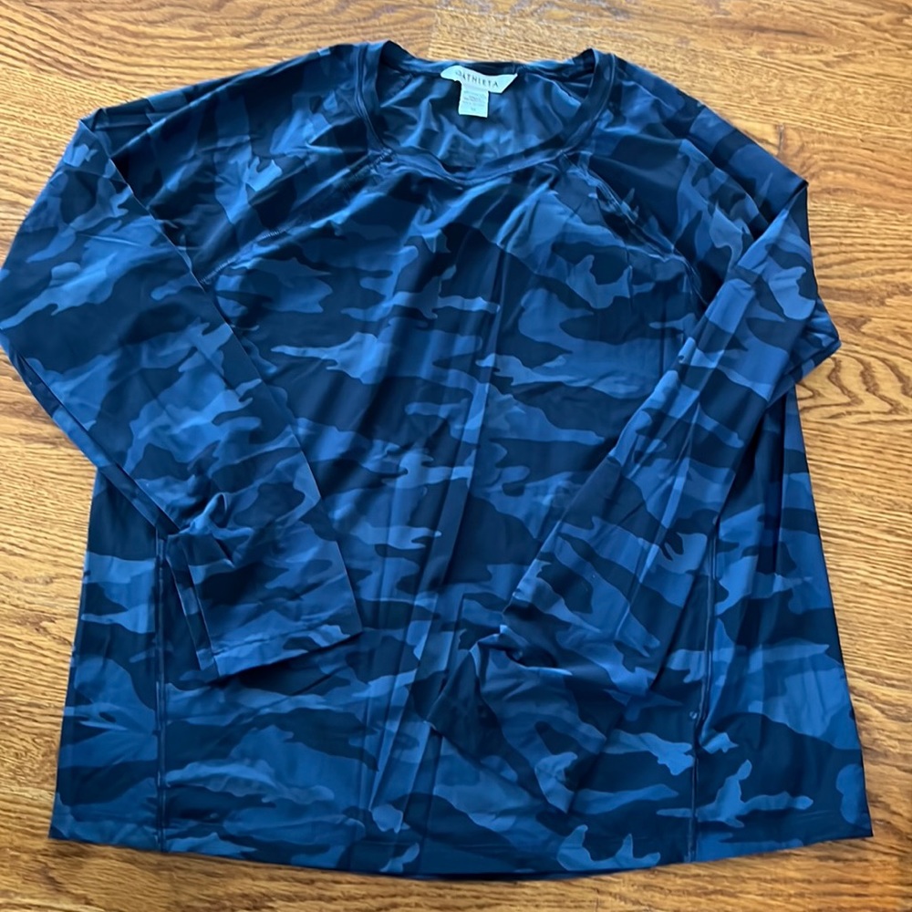 Athleta Pullover